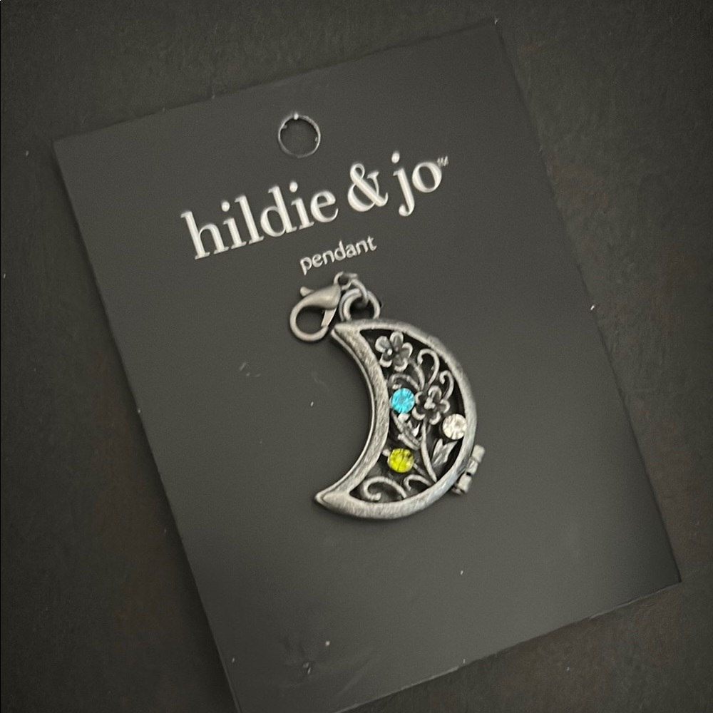 Hildie & Jo Floral Gunmetal Black Moon Locket Pendant NWT